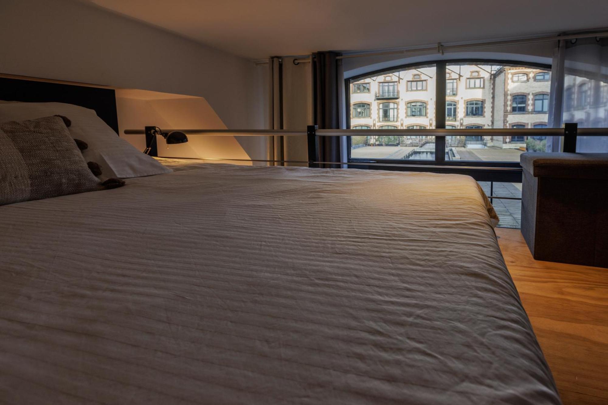 Manhattan Loft - Centre - 5 Mn A Pied Gare - Parking Prive - Patio