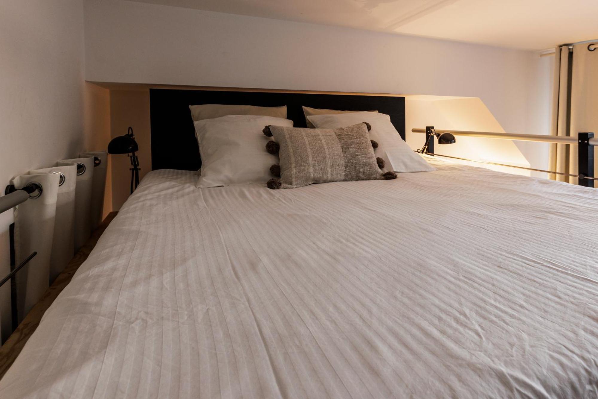 Manhattan Loft - Centre - 5 Mn A Pied Gare - Parking Prive - Patio Apartment Troyes