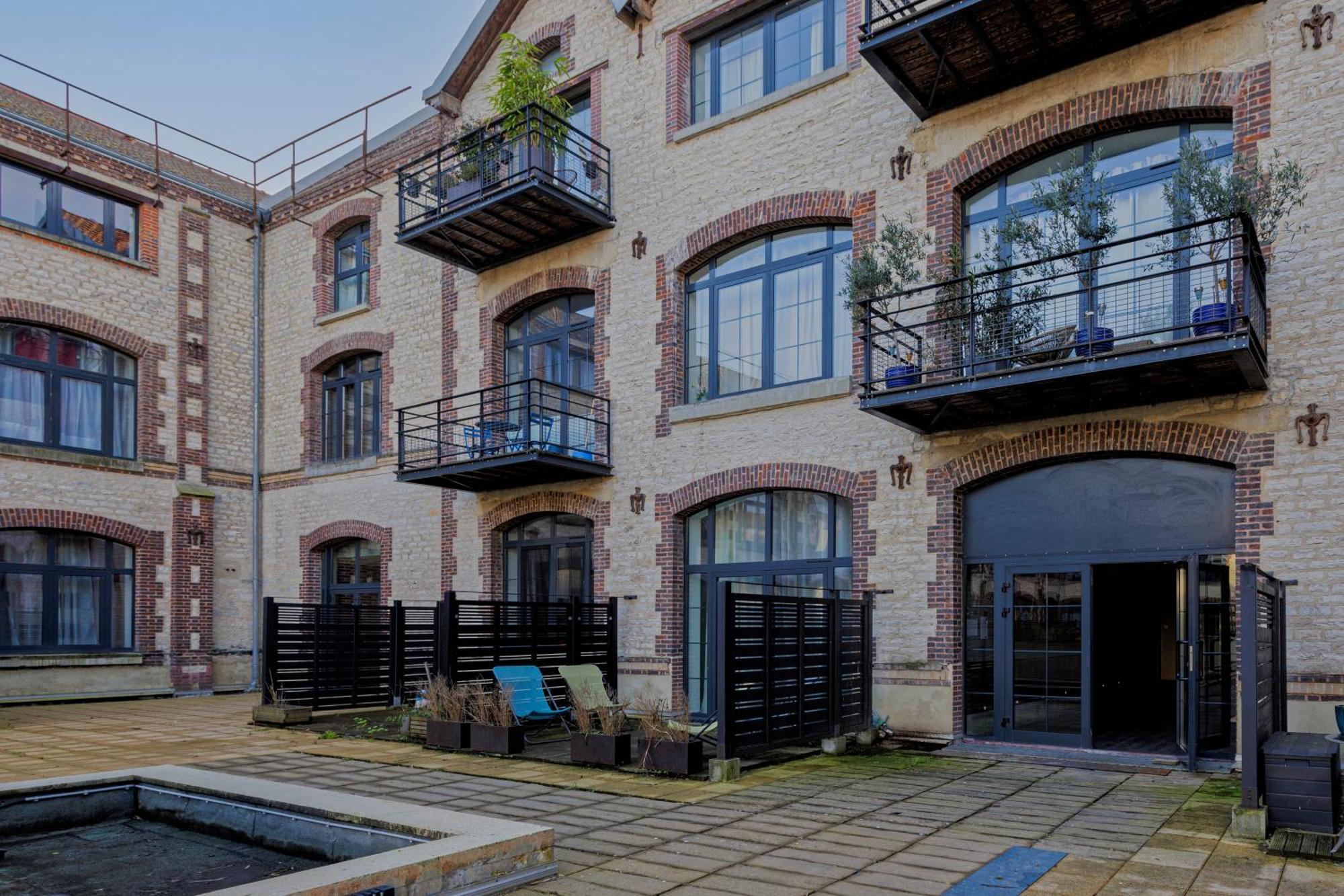 Manhattan Loft - Centre - 5 Mn A Pied Gare - Parking Prive - Patio Apartment Troyes